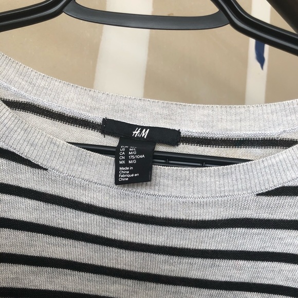 Clothes - Picture 3 of 8